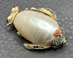 Coro Mother of Pearl Shell Jelly Belly Fish Brooch Faux Coral Rhinestone READ