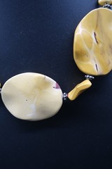 Vtg Baltic Amber Look Choker Length 19″ Irregular Egg Yolk Color Beads Necklace