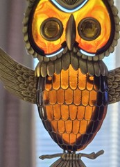 Vintage Articulated Owl Pendant Necklace Amber Lucite Eyes Wings Tail Gold Tone