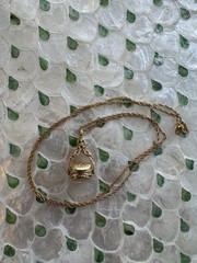 Vintage 1928 “Brand” Gold-tone 3-Sided Spin- Photo Locket Necklace 31” Chain 103