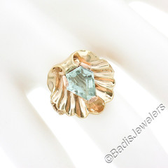 Retro Rosy Yellow Gold Unique Shape Aquamarine in Scalloped Shell Split Ring