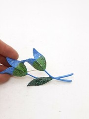Beautiful Large ART Leaf Design Pin Hand Painted
