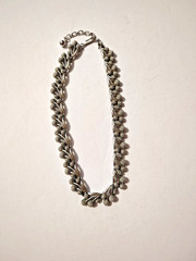 Vintage Trifari Signed Silver Tone Cherries Link Choker Necklace 14″-16″ 1950’s