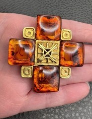 Vintage HUGE 80s Gold Tone Faux Amber Maltese Cross Brooch Pin Statement Piece