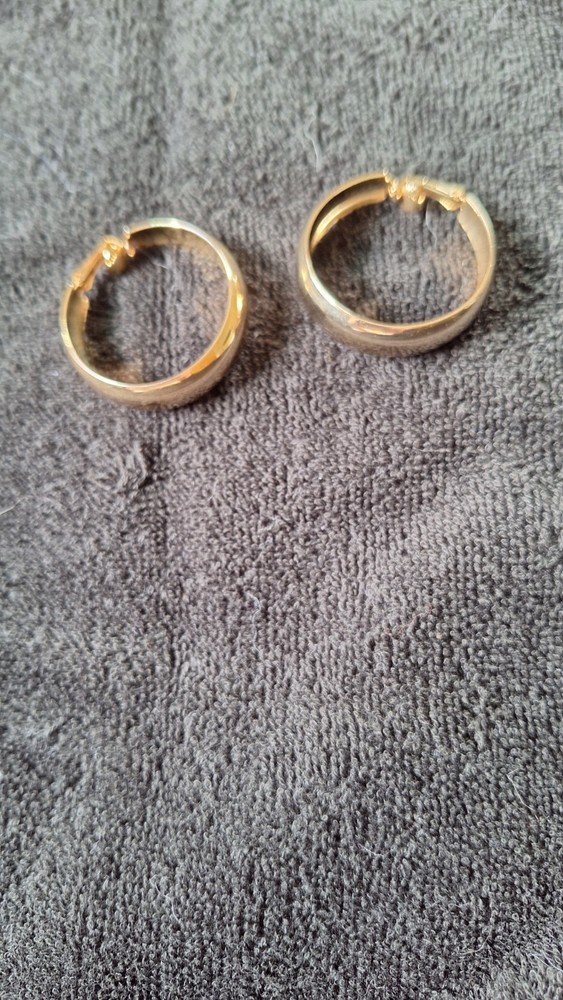 Vintage Hinge Clip on Gold Plate Metal – Wide Hoop Earrings