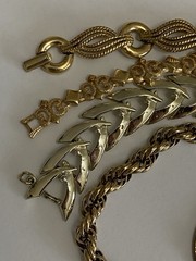 Lot Of 4 Bracelets Avon,Kramer,Coro & Trifari Vintage Gold Tone