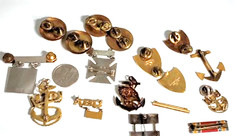 Vintage Mixed Lot of Various US Military Pins and Badges 17 Pieces