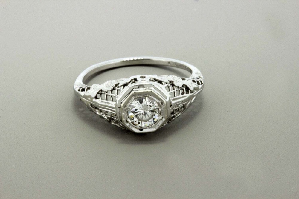0.66Ct White Round Simulated Diamond Vintage Engagement Ring 925 Sterling Silver