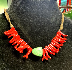Vintage Suede Leather & Faux Coral & Turquoise Choker Gold Tone Necklace