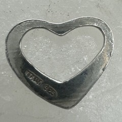 925 Sterling Silver Vintage Open Heart Slide Italy Pendant .54g .5” (AT1124-44)
