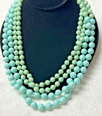 Vintage 2 Tone Pastel Blue Green 90″ Bead Necklace n0110