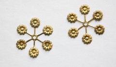 Raw Brass Flower Tipped Spoked Setting Base Finding 40mm (2)