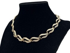Vintage Choker Necklace Retro Gold Tone Cream Enamel Mid Century Chain 15 inch