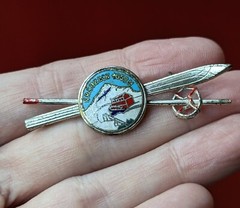 Vintage Silver Tone Enamel KREUZECK Ski Souvenir Pin Skis Poles Bavaria Germany
