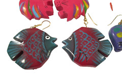 6 Pair Vintage FUN KITSCHY PAINTED WOOD ANIMAL FISH BIRDS BOAT DANGLE EARRINGS