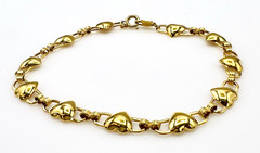 Avon Gold Tone Heart Link Bracelet 8.5 in