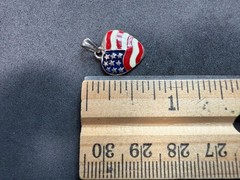 1.57g Vintage Sterling Silver 925 Heart American Flag Stars Stripes Pendant M