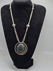 Vintage Southwestern Style Necklace, Unmarked And Untested 21″