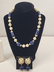 Vintage Medici NWT Faux Pearl & Lucite Necklace And Pierced Earring Set