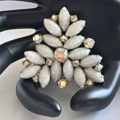 Vtg Rectangle GoldTone Brooch AB Rhinestone White Milk Glass Marquise Stones B30