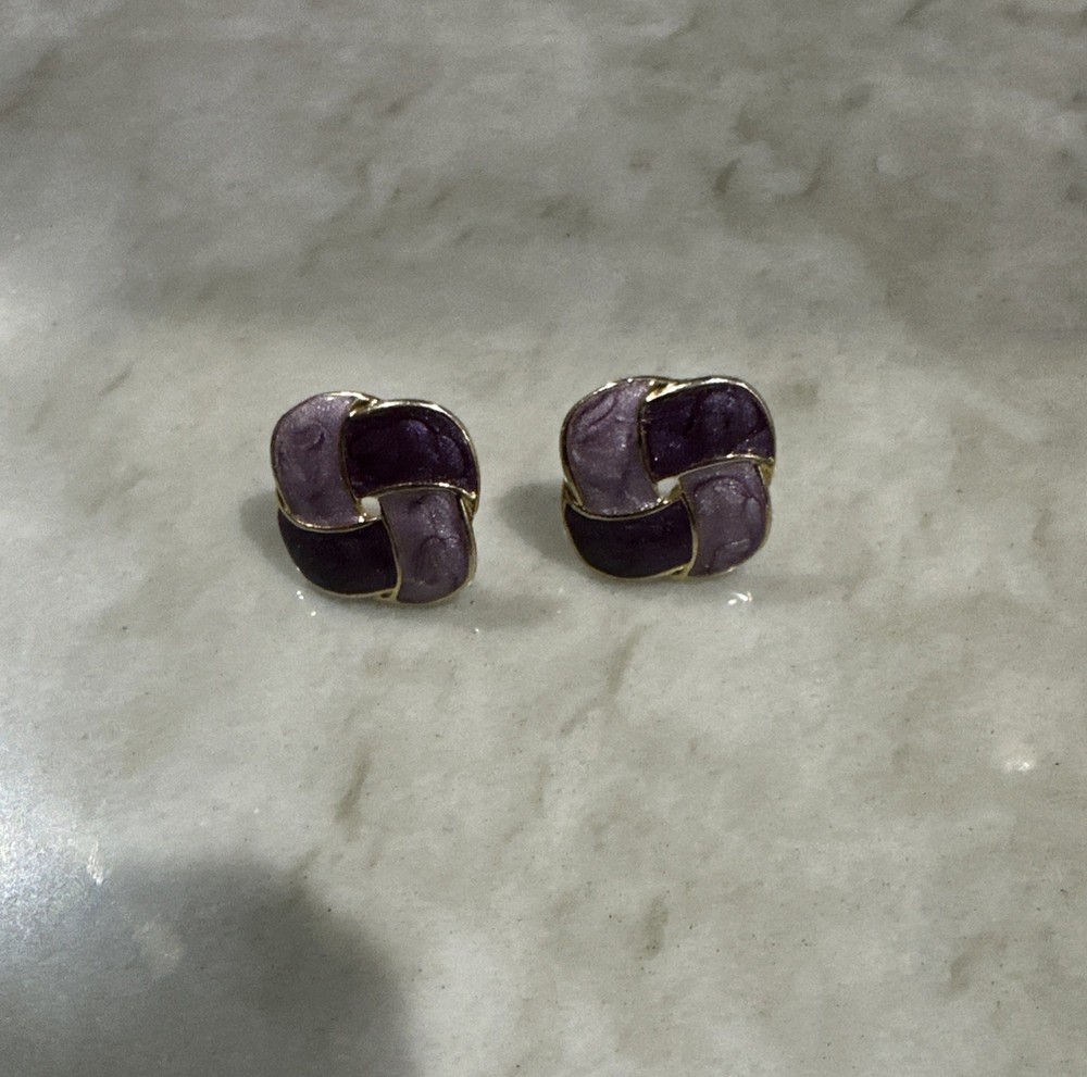 purple and lavender marbled enamel knot design Earrings.