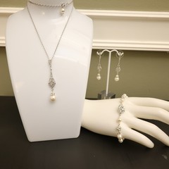Art Deco jewelry set earrings bracelet necklace ivory faux pearls clear crystals
