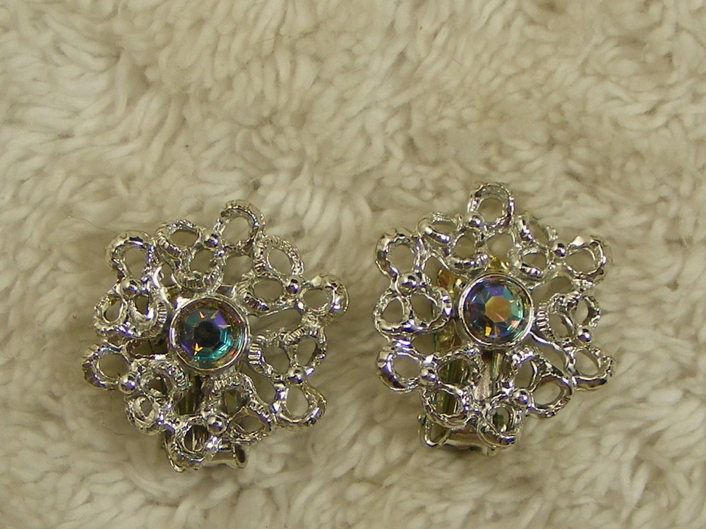 Filigree Silvertone AB Rhinestone Clip-on Earrings (C31)