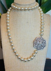 JBK Camrose & Kross Necklace Faux Pearl Rhinestone Filigree Pendant Box COA