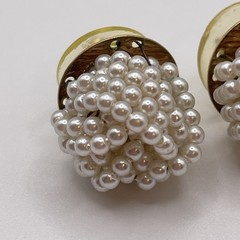 Earrings Vintage Faux Pearl Plastic White Metal Gold Tone Pierced Stud Jewelry
