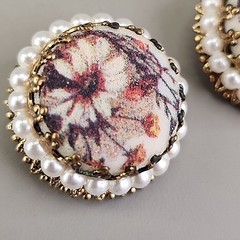 Vintage Sugared Flowers Clip On Earrings West Germany Round Faux Pearls 7/8″