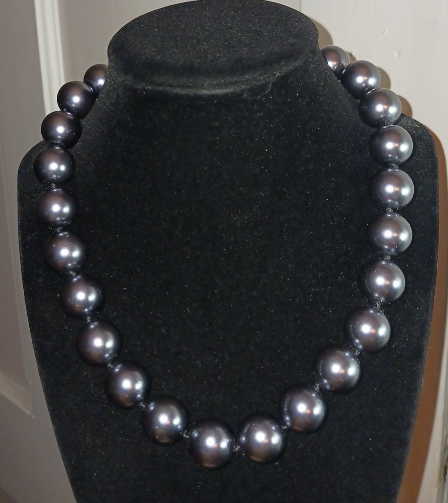 18in Glass Metallic Black Faux Pearls Necklace Large 0.5 Inch/12mm, Big Clasp