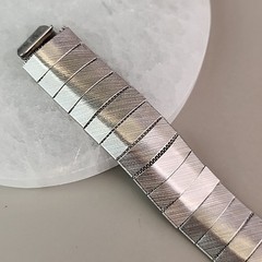 Vintage Mesh Bracelet Brushed Silver Tone Ribbed 6.25″