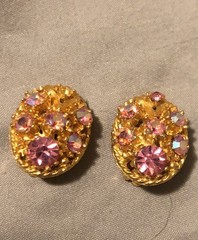 Vintage Mid Century Pink AB Crystal Oval Cluster Earrings Filigree Gold