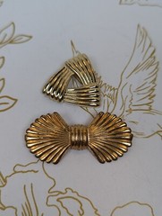 Two Vintage Brooch Pins 1 Bow 1950s Brass 1 1970s Triangle Goldtone