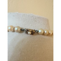Vintage Faux Pearl Choker Necklace Cream Graduated Beads Gold Tone Clasp 15 In