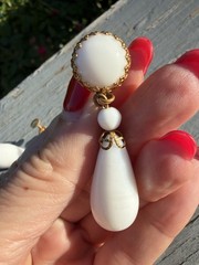 Vintage Signed Miriam Haskell White Glass Dangle Drop Clip Screw Back Earrings