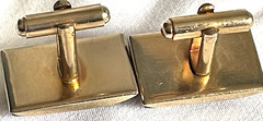 VINTAGE 1950’S MCM COPPER FLAKE IN LUCITE CUFFLINKS – FREE SHIP