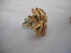 Vtg Crown Trifari Clip EARRINGS 1955-1969 Brushed Gold Square & Layered Leaves