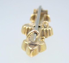 Devine Antique Victorian Etruscan 15K Gold Diamond Floral Brooch Pin Pendant