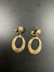 Vintage MONET Clip On Set Gold Tone & White Enamel/ Gold Texture Dangle Hoops