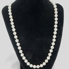 Vintage 32 in White Hardstone Necklace with Hand Knotted Beads