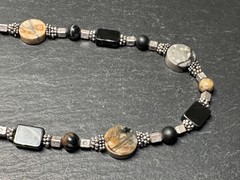 VINTAGE ASSORTED STONE SILVER TONE SET: 16″ NECKLACE & 7.75″ BRACELET I36