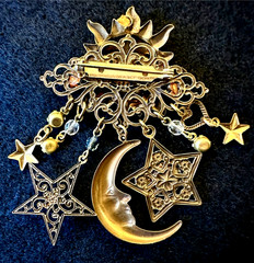 Celestial Sun Moon & Stars Brooch With Crystals – Antique Brass-tone