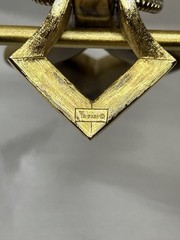 Vintage 1960’s Trifari Signed Gold Plated Lucite Pendant Necklace