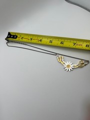 Vintage Goldtone and Silvertone Flower Necklace/Earrings Set