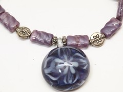 Vintage Necklace Purple Beaded Art Glass Silver Tone D5383