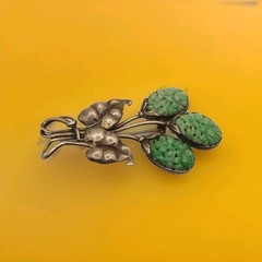 Vintage Chinese Carved Jadeite 3 Flowers Sterling Silver Leaves Brooch Jade Pin