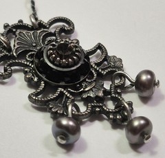 Vintage LIZ PALACIOS Necklace Dainty Crystal Pearl Black & Grey Delicate Signed