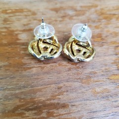 Vintage Knot Earrings Two-tone Metal Stud Button Silvertone Goldtone .5″ Classic