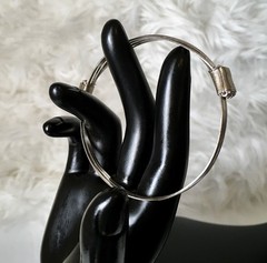 Sterling Silver Modernist Wire Bangle Adjustable Wrap Tension Bracelet 8.5”